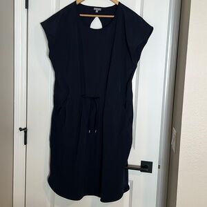 T by Talbots Lightweight Stretch dress w/pockets and drawstring waist
